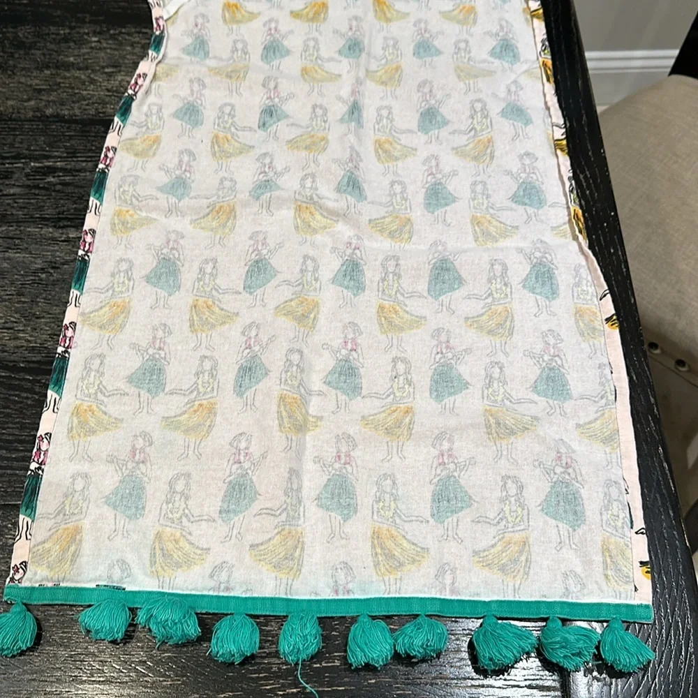 Hawaiian print kitchen towel